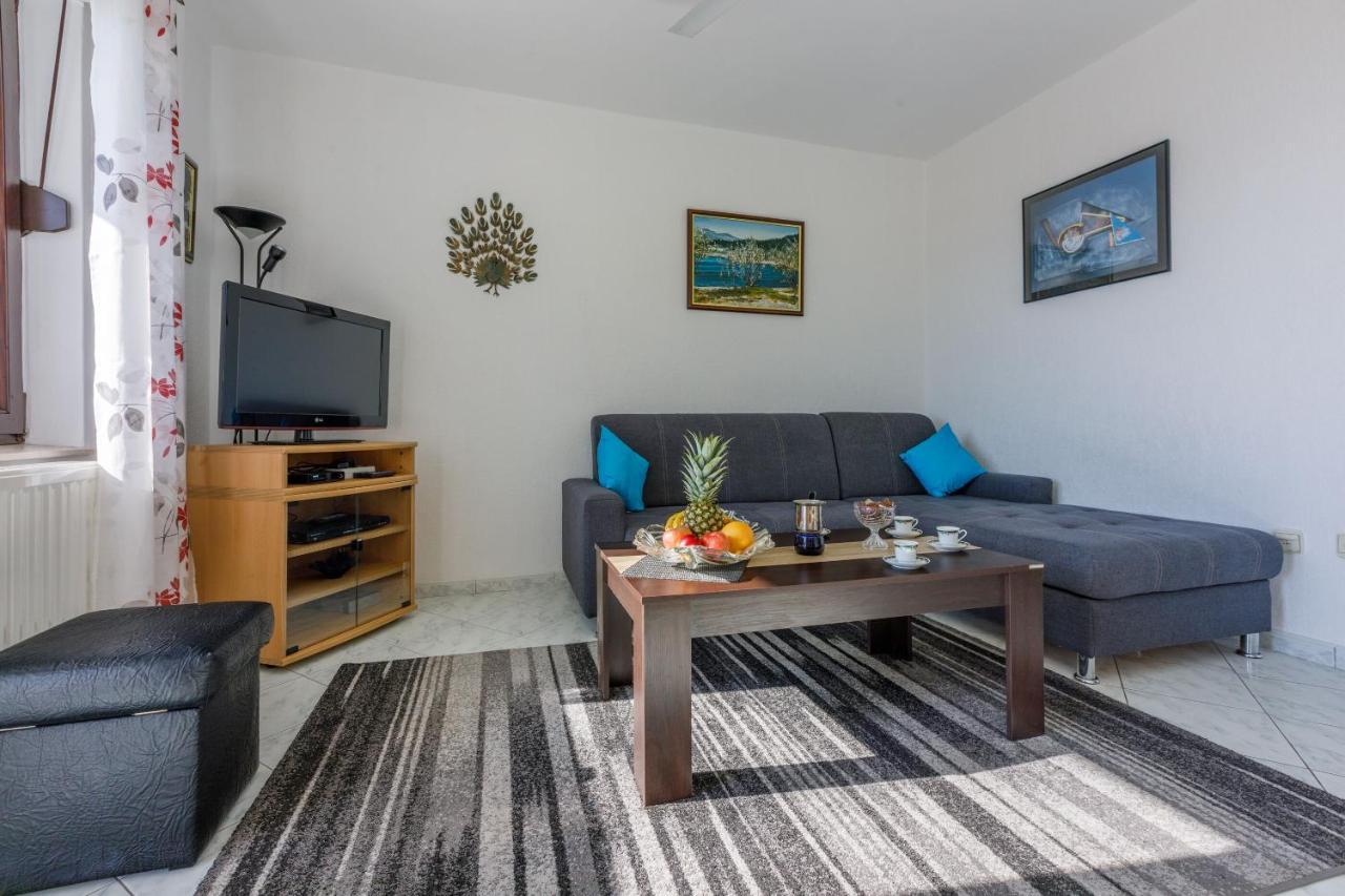 Apartments Budzyn Нови-Винодолски Экстерьер фото